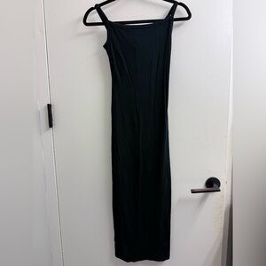 Aritzia - Babaton Black Women's long dress